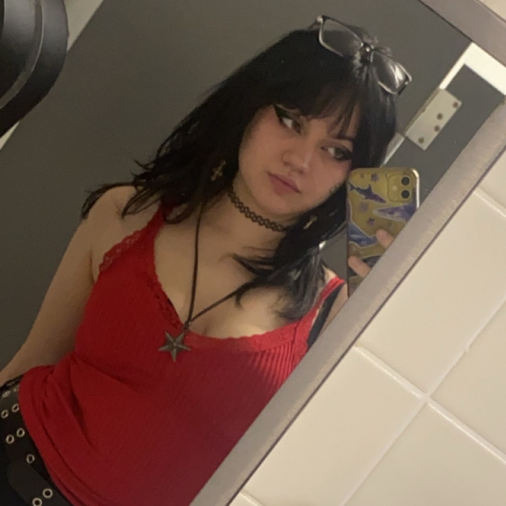 Meet your Posher, Laynie
